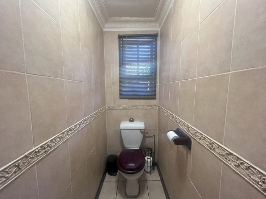 4 Bedroom Property for Sale in Westdene Free State